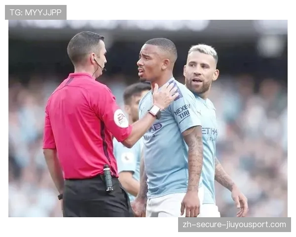 决赛期间技术VAR判罚引发争议,var技术足球 决赛期间技术VAR判罚引发争议,var技术足球